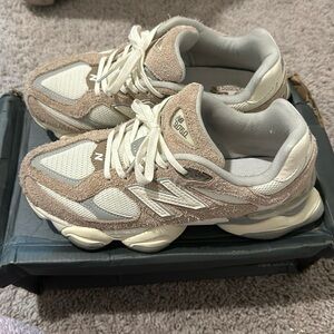 New Balance 9060 Driftwood